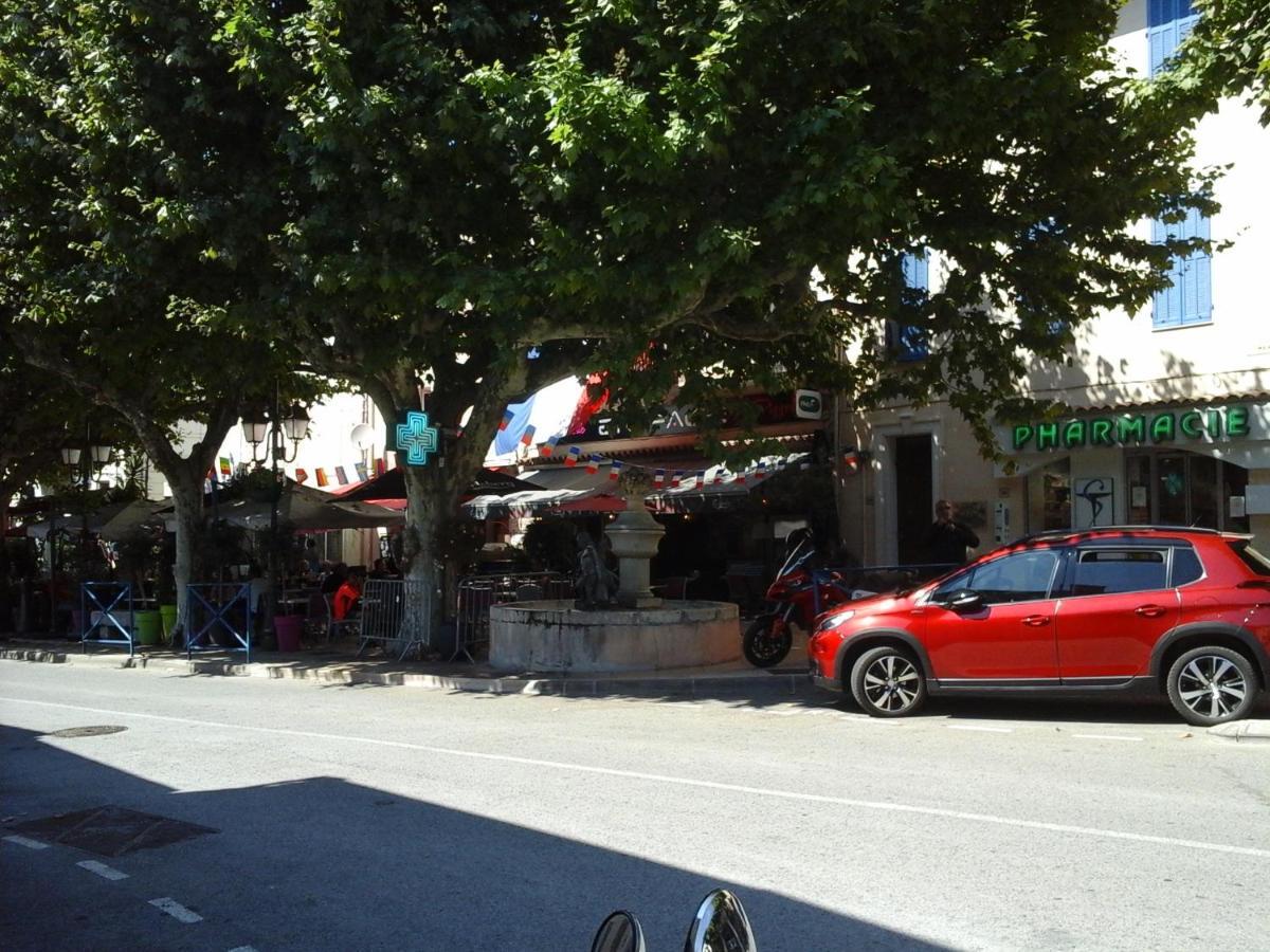 Maison De Village Bagnols-en-Forêt Εξωτερικό φωτογραφία